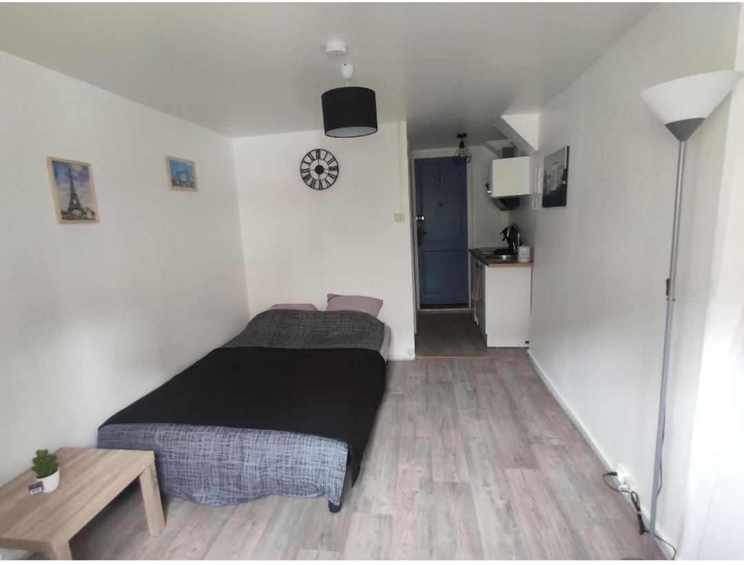 Studio Hypercentre A 2 Pas De La Gare Appart N°2 阿让 外观 照片