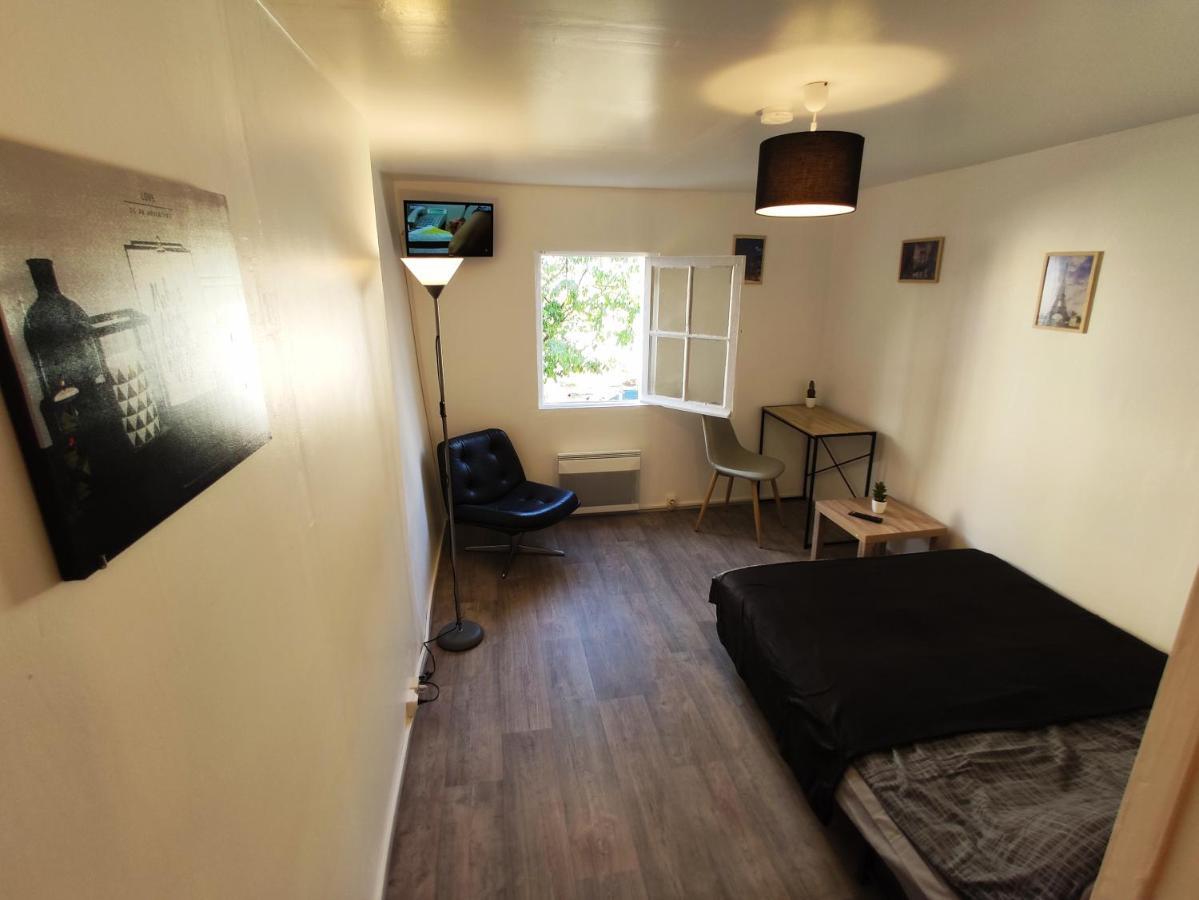 Studio Hypercentre A 2 Pas De La Gare Appart N°2 阿让 外观 照片